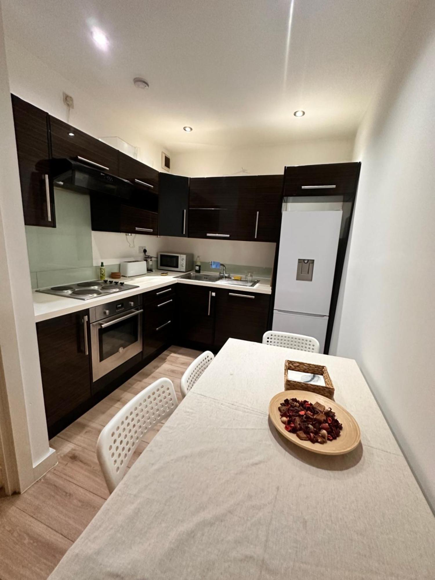 2 Modern Double Rooms In The Heart Of Brick Lane Лондон Екстериор снимка
